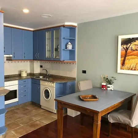 Apartamento En La Ciudad Vieja De *